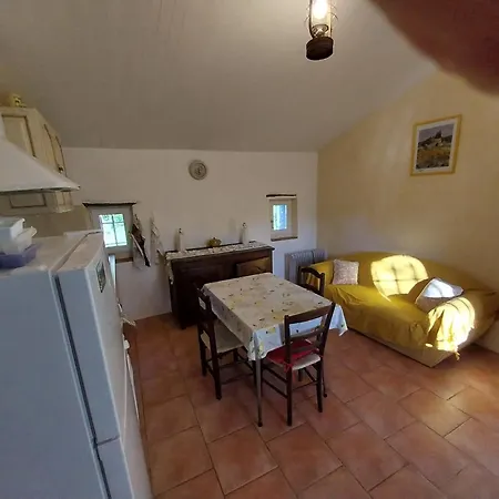 Le Cocon De La Corgne Semesterbostad *