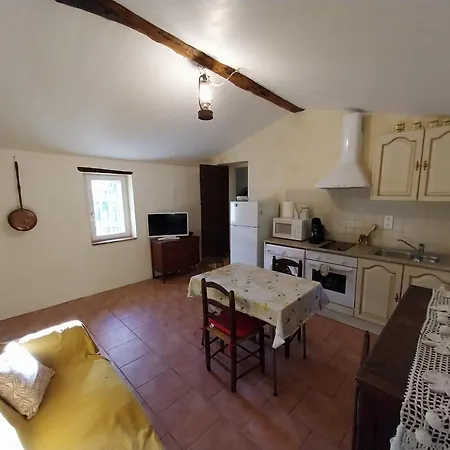 Semesterbostad Le Cocon De La Corgne